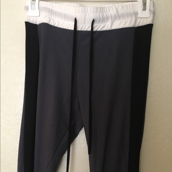 Fashion Nova Matching Lounge Set - Picture 5 of 8